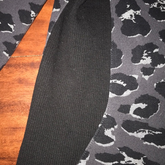 ⭕️SOLDLululemon Scuba hoodie 3 Terry - Picture 5 of 8